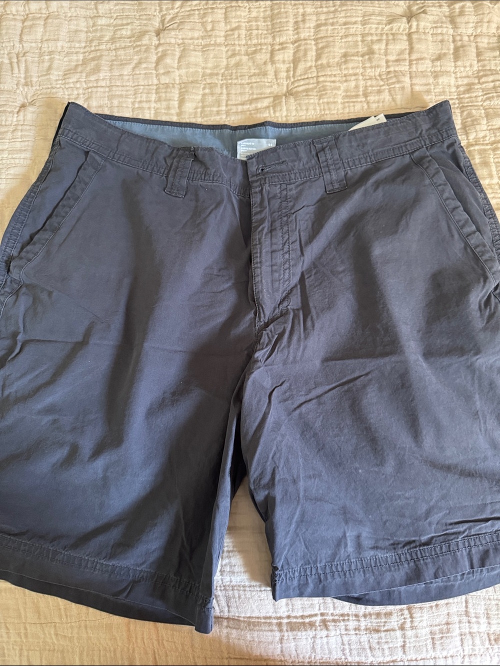 Columbia Men's Flat Front Shorts - Navy Blue 34/ 8